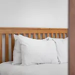 Modern Flat With Balcony Central London Pass The Keys